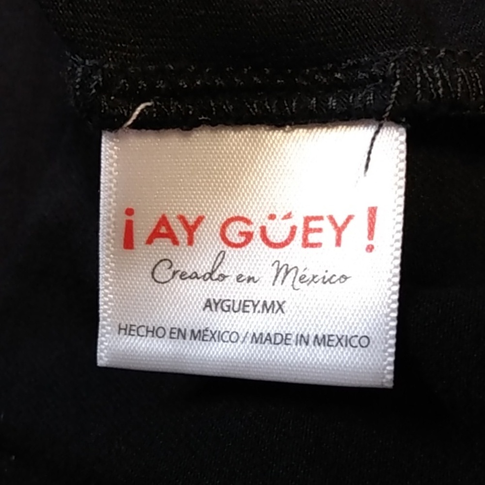 AY Guey!‎ The Hawk Warrior NWT Short Sleeve Tee Small - Picture 7 of 9